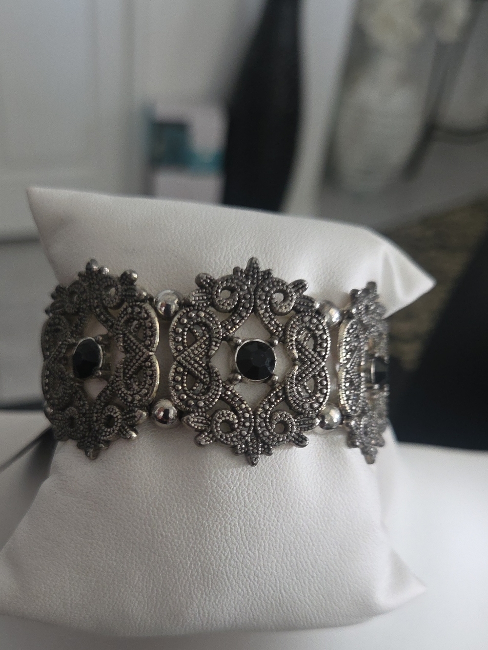 Paparazzi Empressive Shimmer Black Bracelet NWT